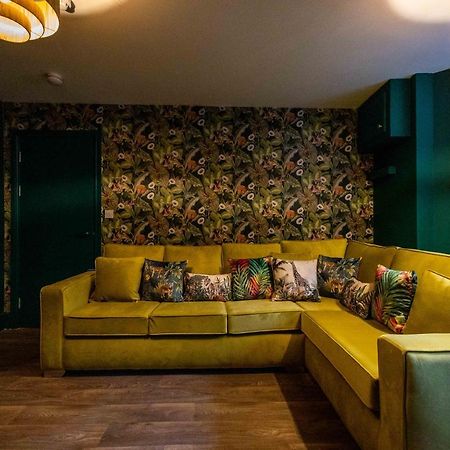 Valentine Apartments Presented By The V Group Blackpool Eksteriør billede