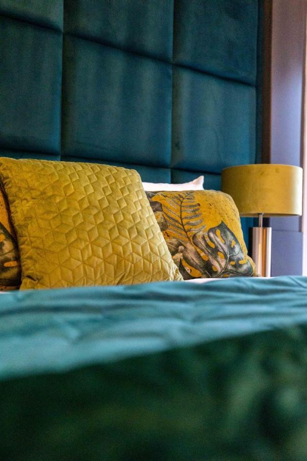 Valentine Apartments Presented By The V Group Blackpool Eksteriør billede