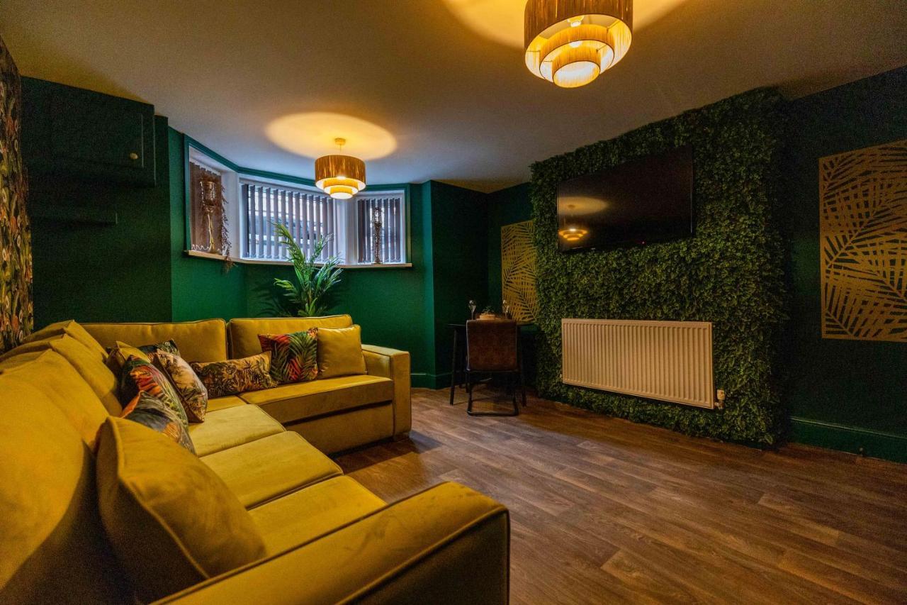 Valentine Apartments Presented By The V Group Blackpool Eksteriør billede